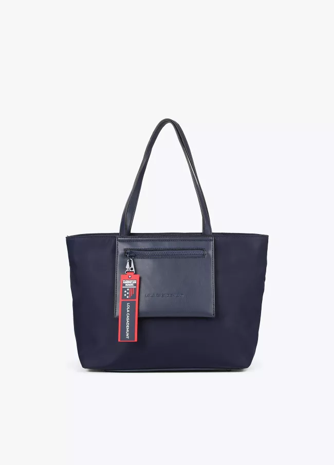 Lola Casademunt and American Magic shopper