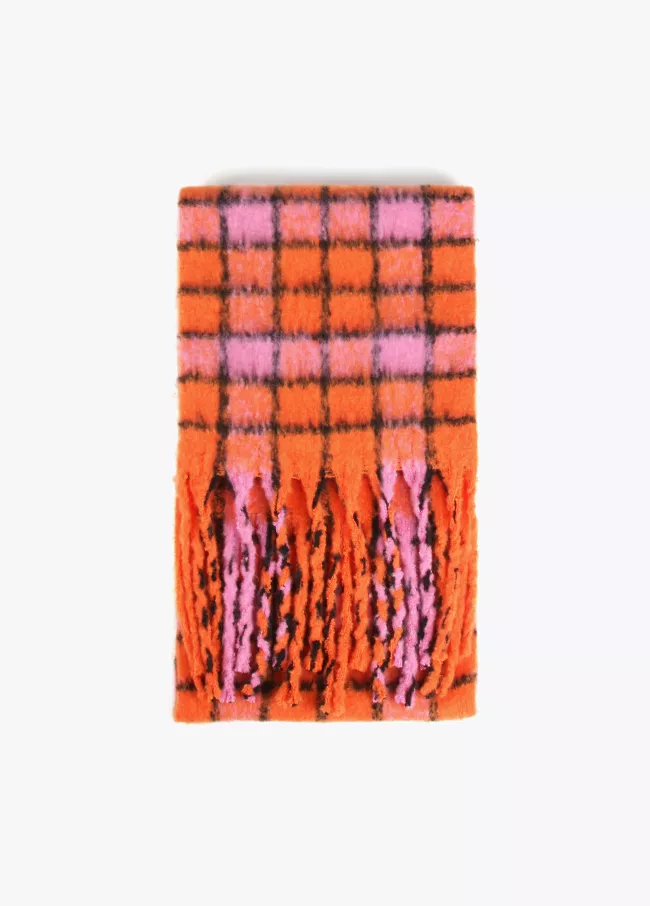 Checked scarf