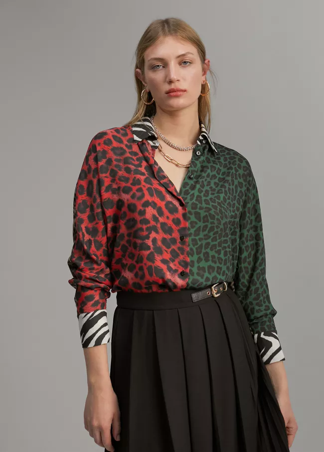 Camisa animal print combinada