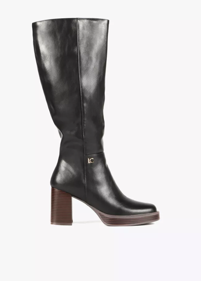 Bota de caña alta