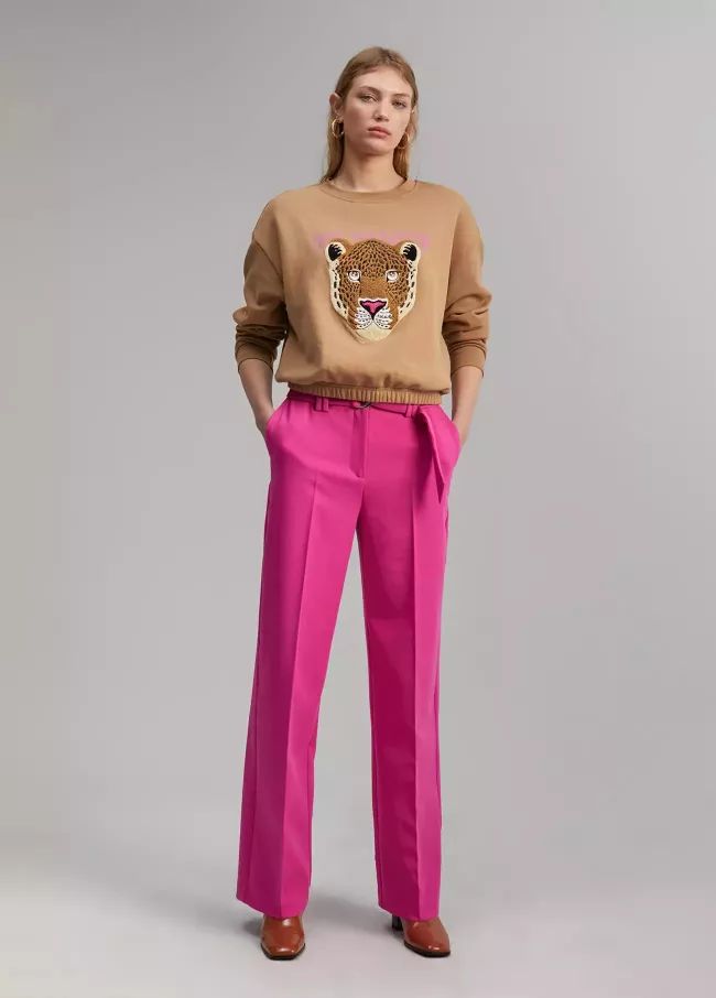 Wide-leg trousers with belt