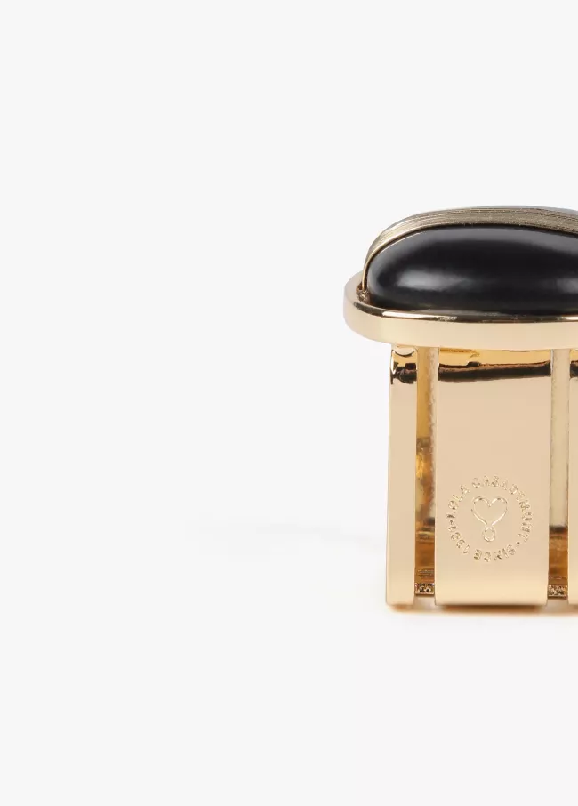 Square ring
