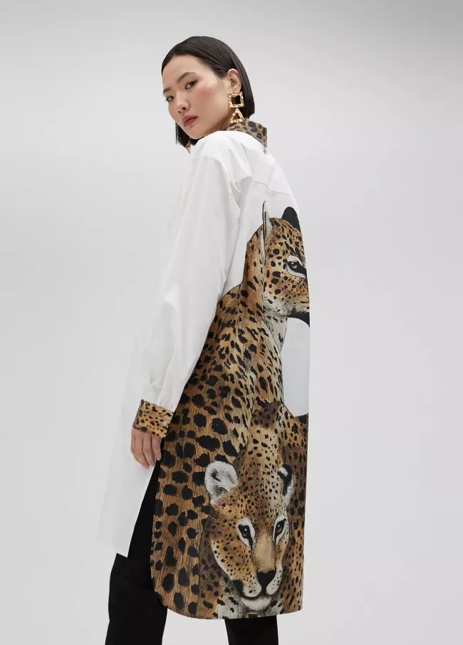 Camisa larga tigre parte trasera
