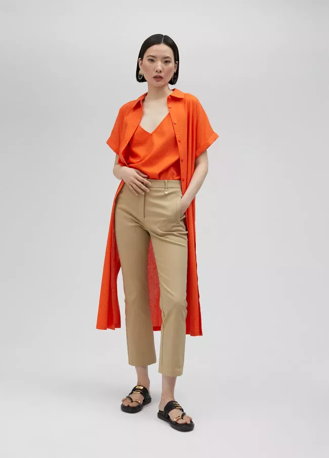 Pantalón straight chino