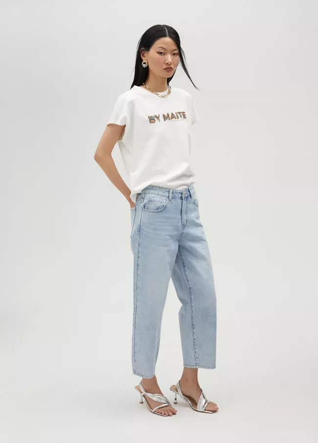 Jeans with rhinestones