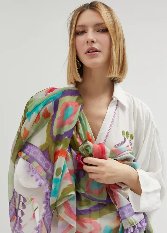 Greek key print wrap