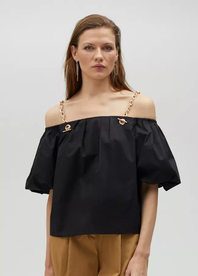 Strappy top with gold chain