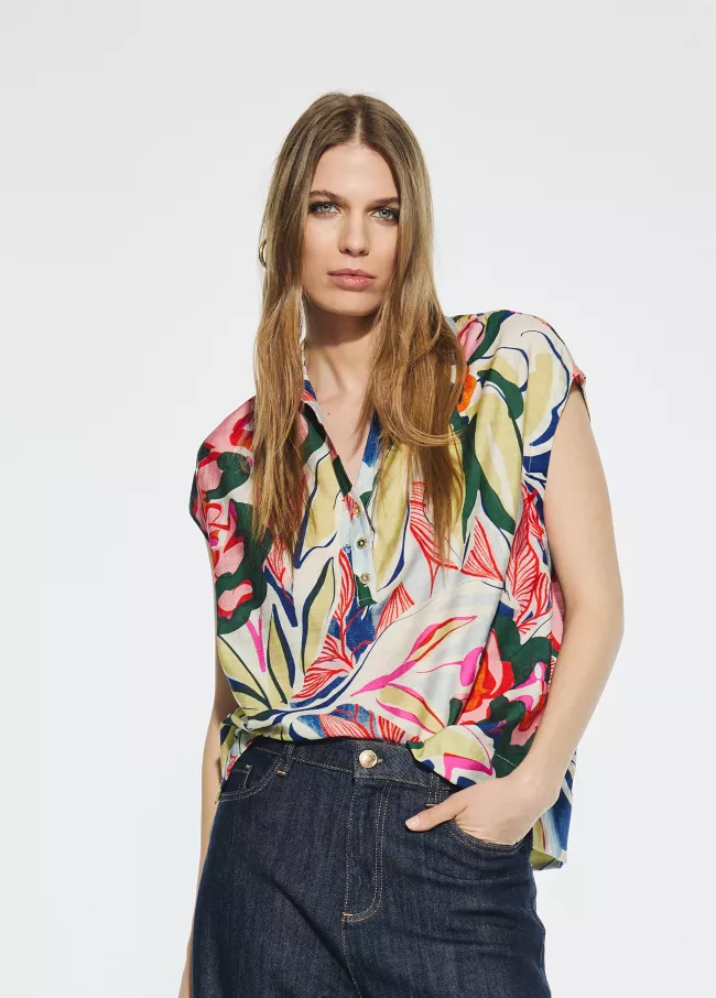 Blusa con estampado floral