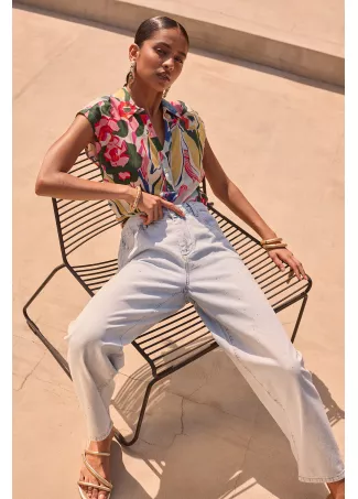 Blusa con estampado floral