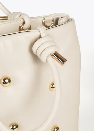 Bolso acolchado con tachas redondas XL