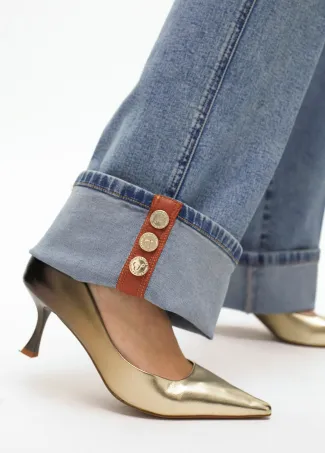 Zapato de tacón metalizado en efecto degradado