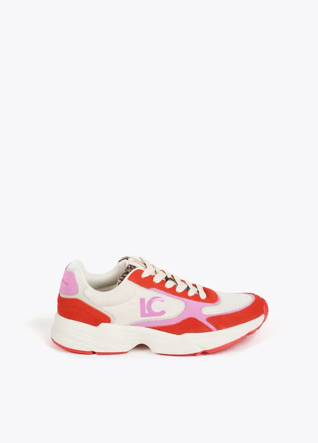 Trainers with running sole and combination of...