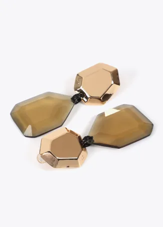 Contrast geometric earrings