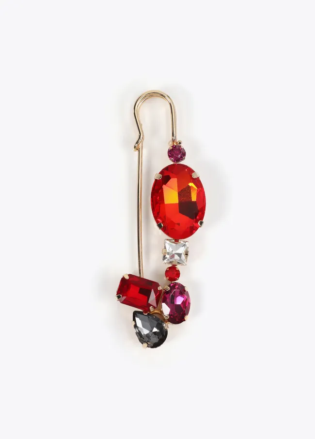 Contrast crystal brooch
