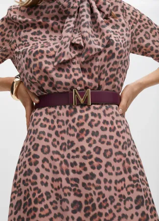 Reversible belt with M buckle