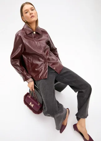 Bandolera pelo con solapa efecto piel