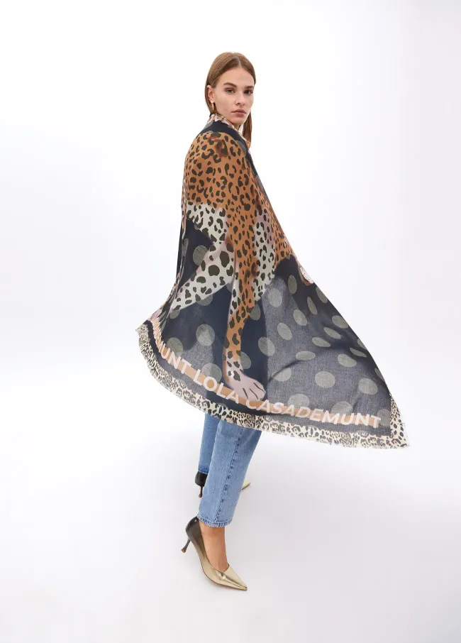 Scarf with polka dot print and tiger