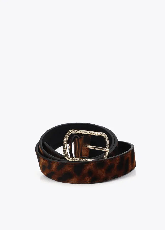 Thin animal print belt