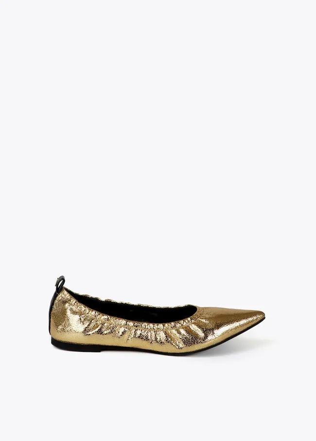 Gathered ballet flats with pointed toe in...
