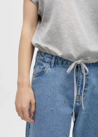 High-waist straight fit jeans with shiny details