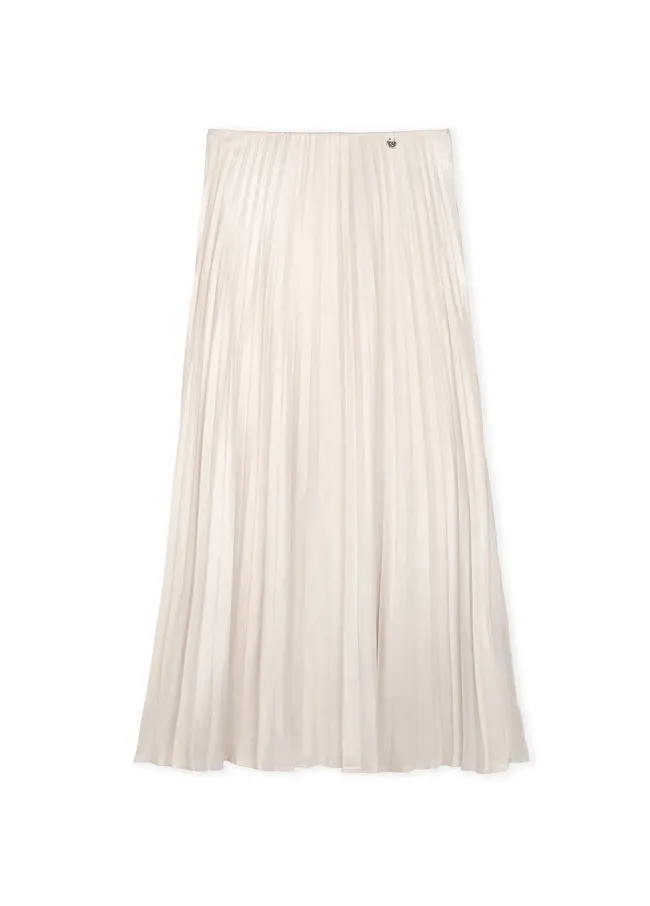 Pleated waxed-effect skirt