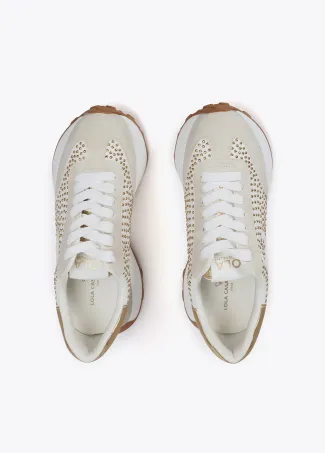 Platform trainers with metallic studs