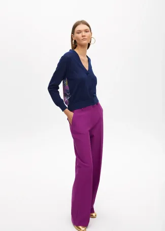 Short fine knit cardigan with printed back