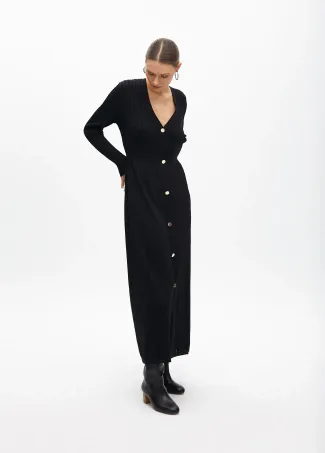 Vestido de punto con botones falda evasé