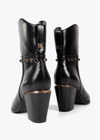 Heeled cowboy ankle boots with metallic details