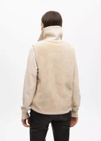 Chaleco pelo corto cemallera