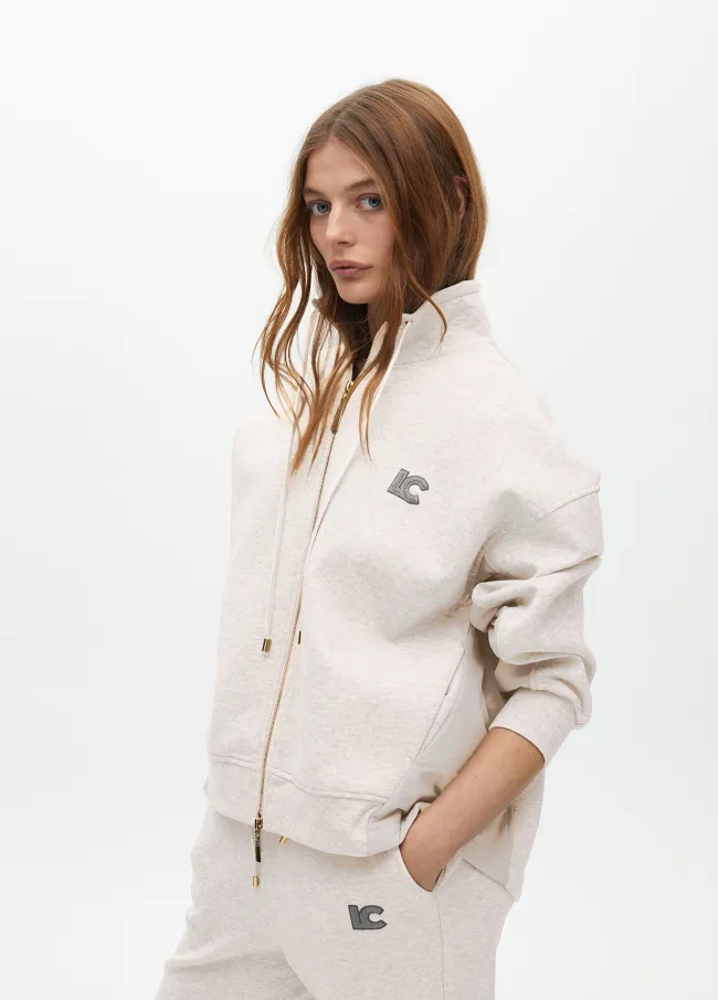 Sweatshirt with zip opening and side detail