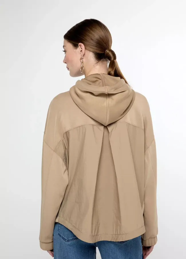 Front pocket sweatshirt