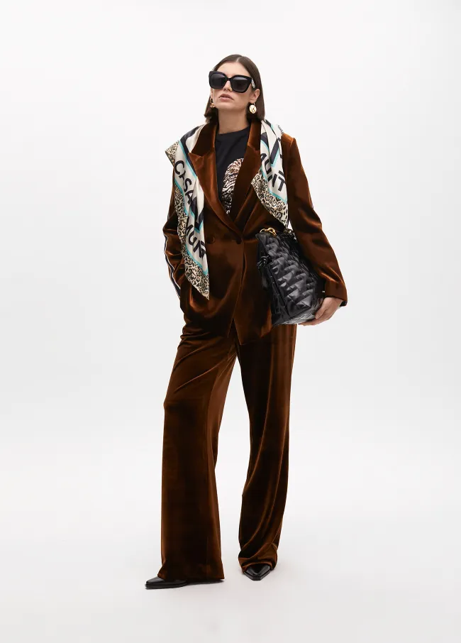 Velvet blazer with sleeve detail