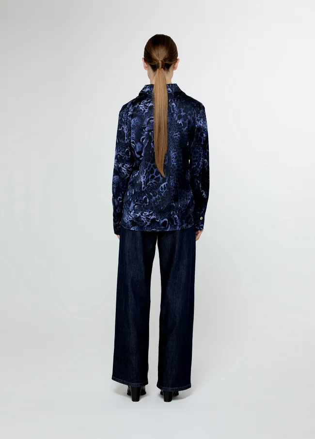 Camisa logotipada recta