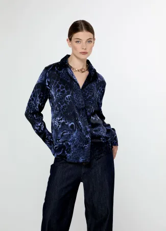 Camisa logotipada recta