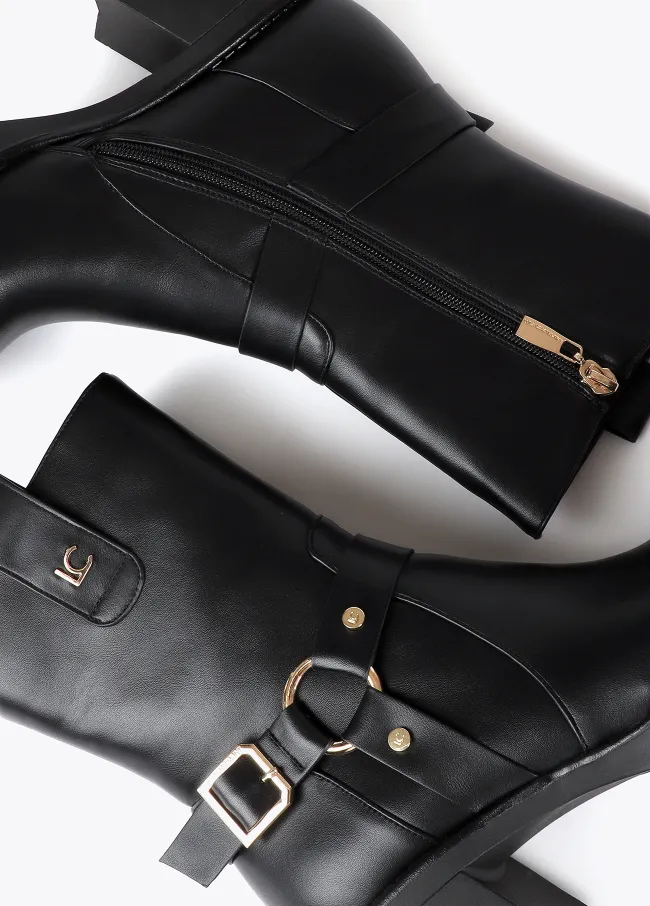 Heeled biker boots with metallic details