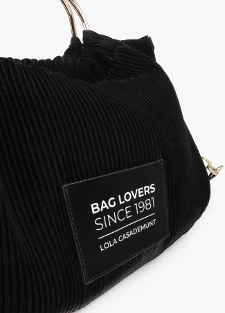 Pleated rubberised faux leather bag with ‘”bag lovers” label