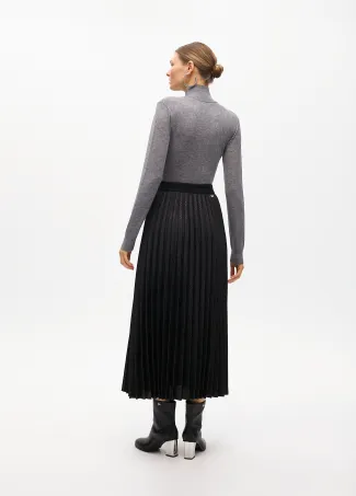 Pleated midi skirt animal print