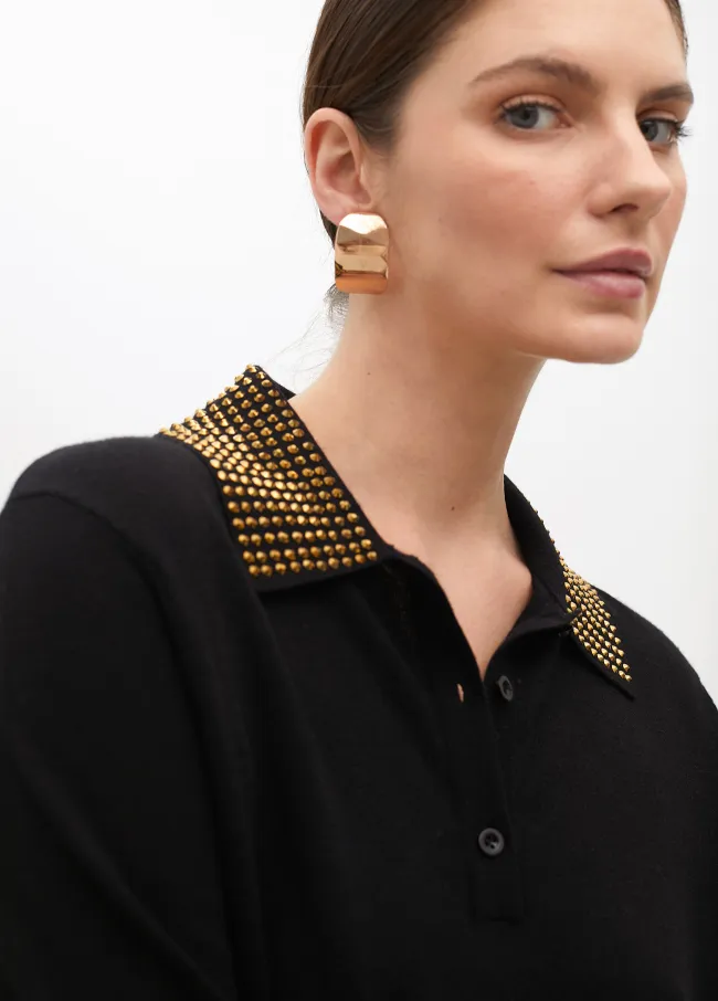 Polo sweater with rhinestone collar