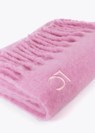 Plain scarf with thick fringing