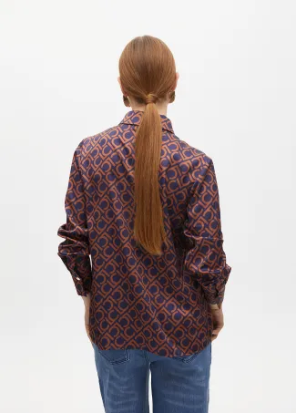 Camisa logotipada recta