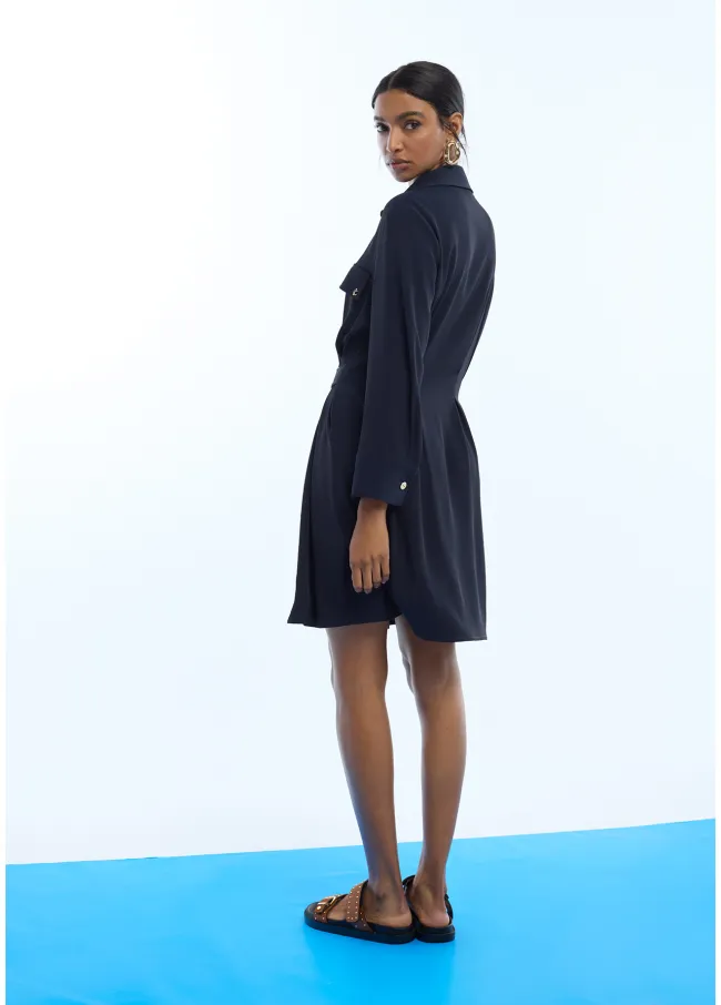 Shirt dress with buttons