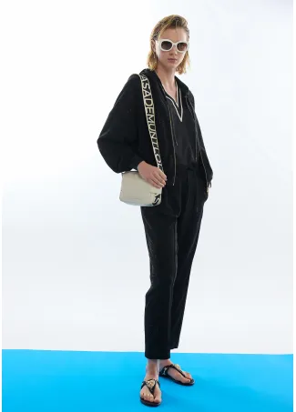 Pantalón scuba y strass lateral