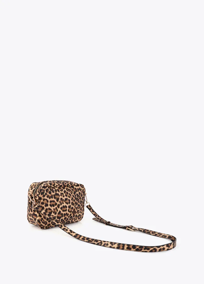 Basic leopard crossbody bag