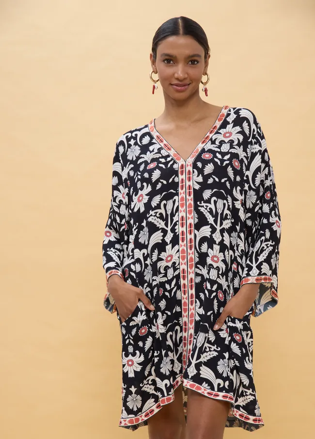 Short patterned print dress