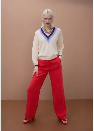 Contrasted V-neck sweater with braided detail