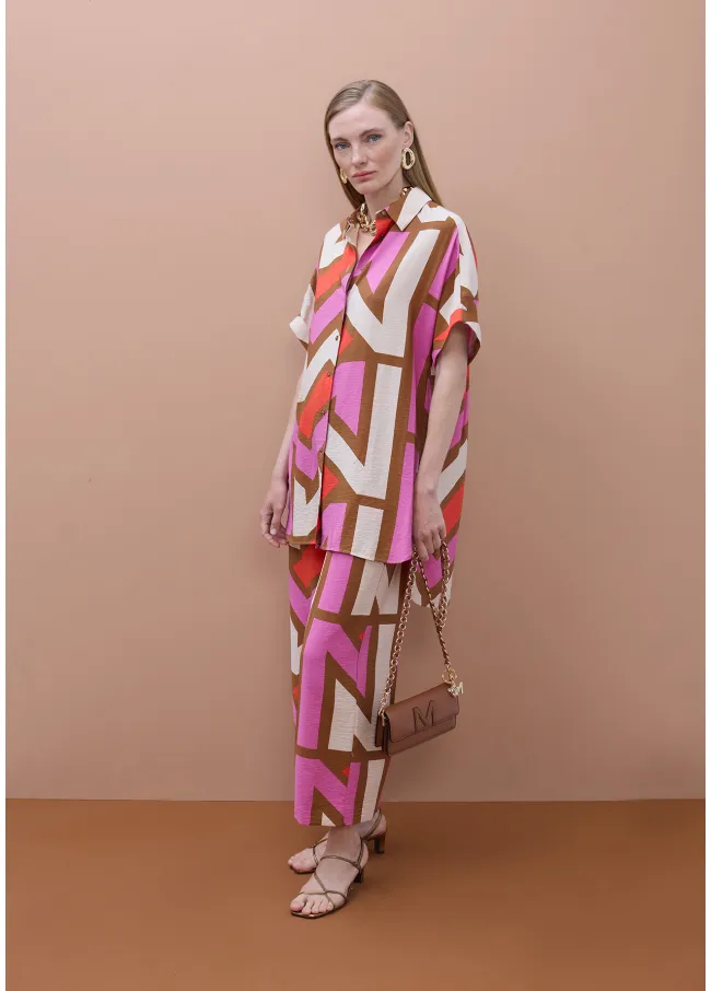 Camisa oversize logo M