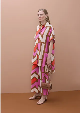 Oversize shirt with M logo