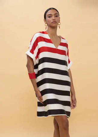 Vestido corto de rayas tricolor