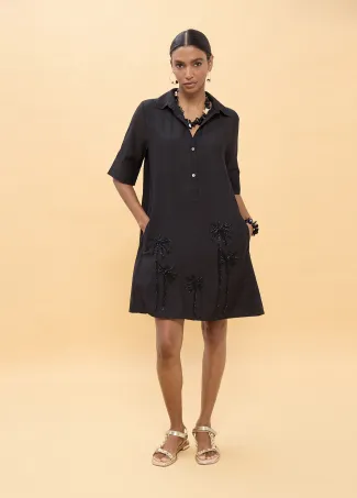 Vestido corto con detalles palmeras bordadas